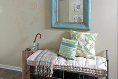 5_FoyerbenchIMG_0557